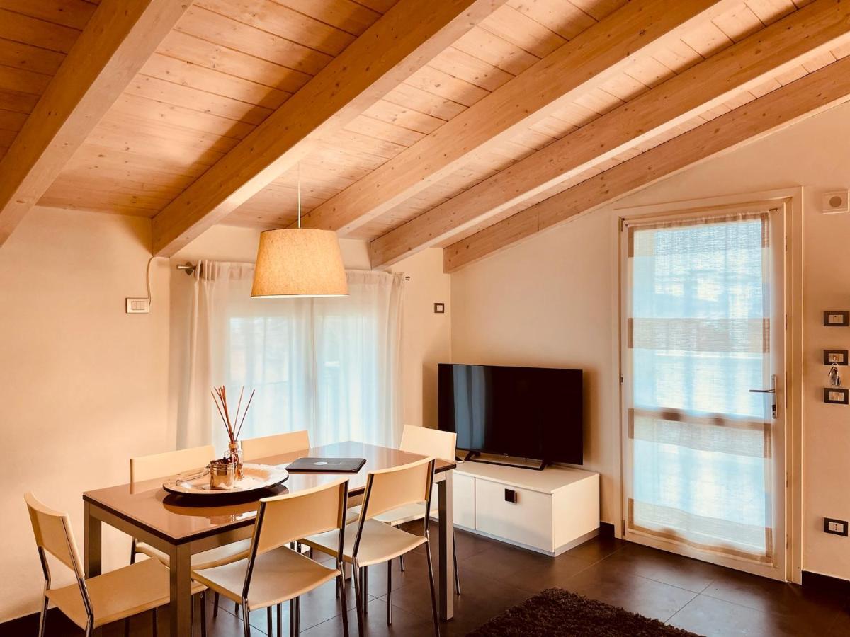 ديسينسانو ديل غاردا Residence Del Lago المظهر الخارجي الصورة
