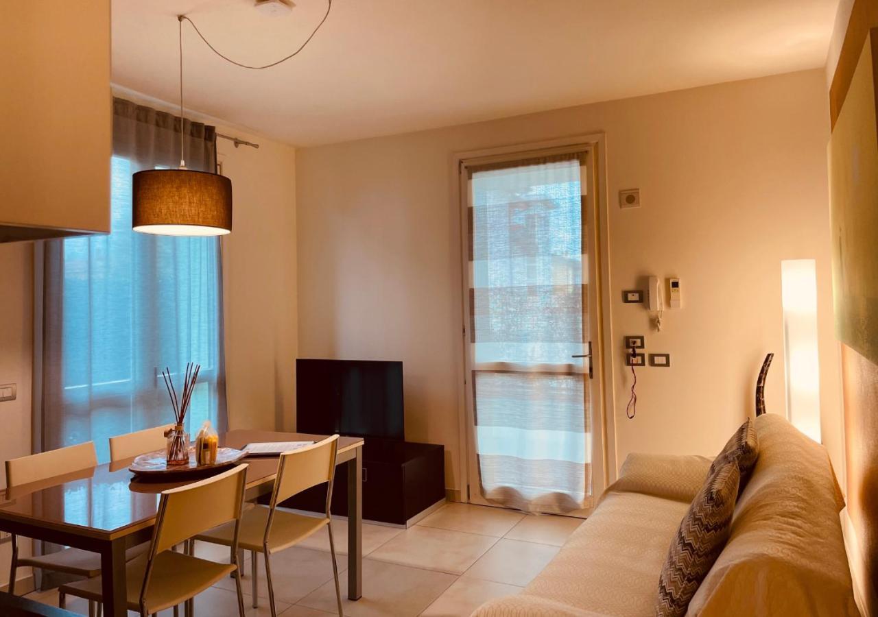 ديسينسانو ديل غاردا Residence Del Lago المظهر الخارجي الصورة