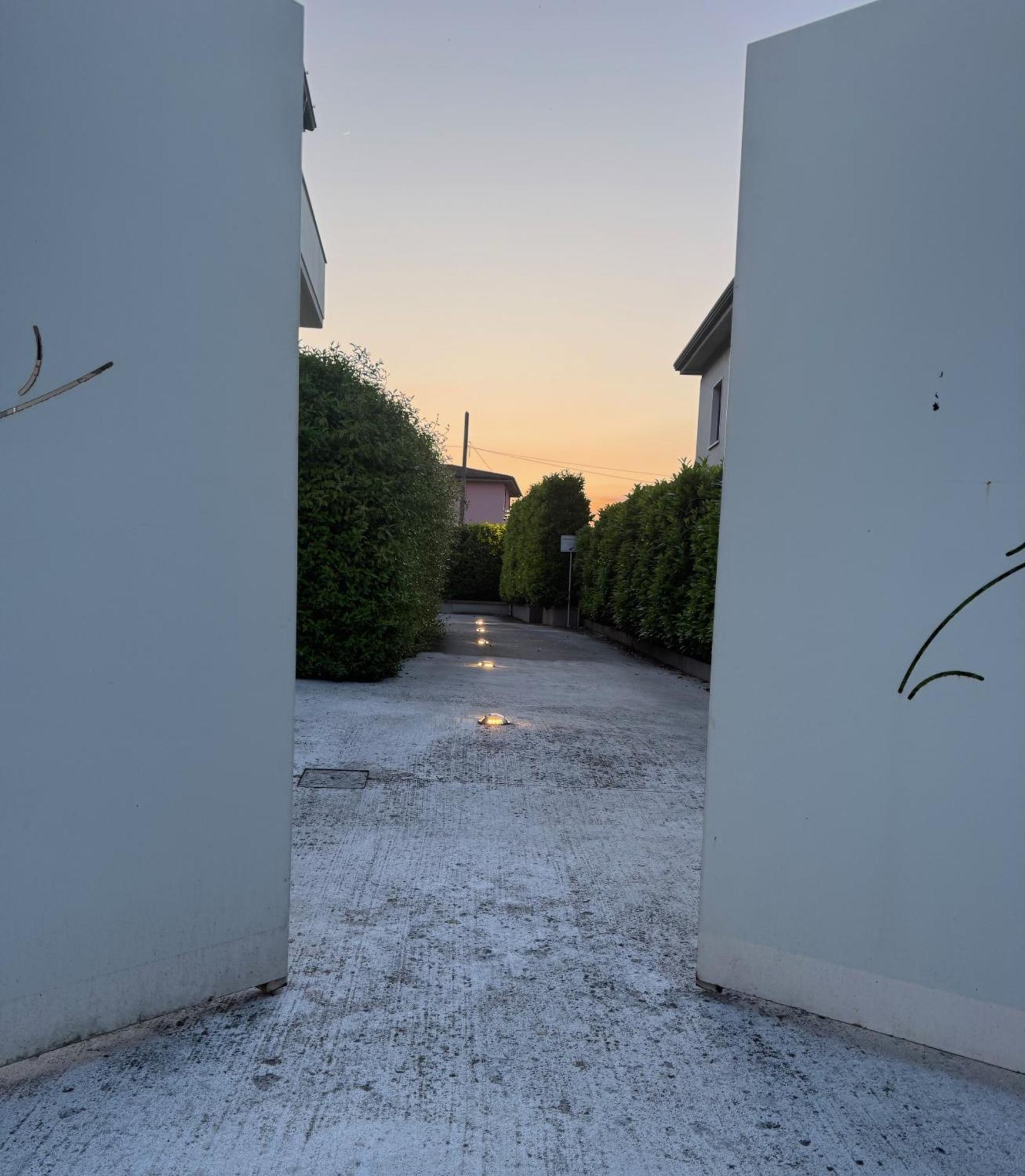 ديسينسانو ديل غاردا Residence Del Lago المظهر الخارجي الصورة
